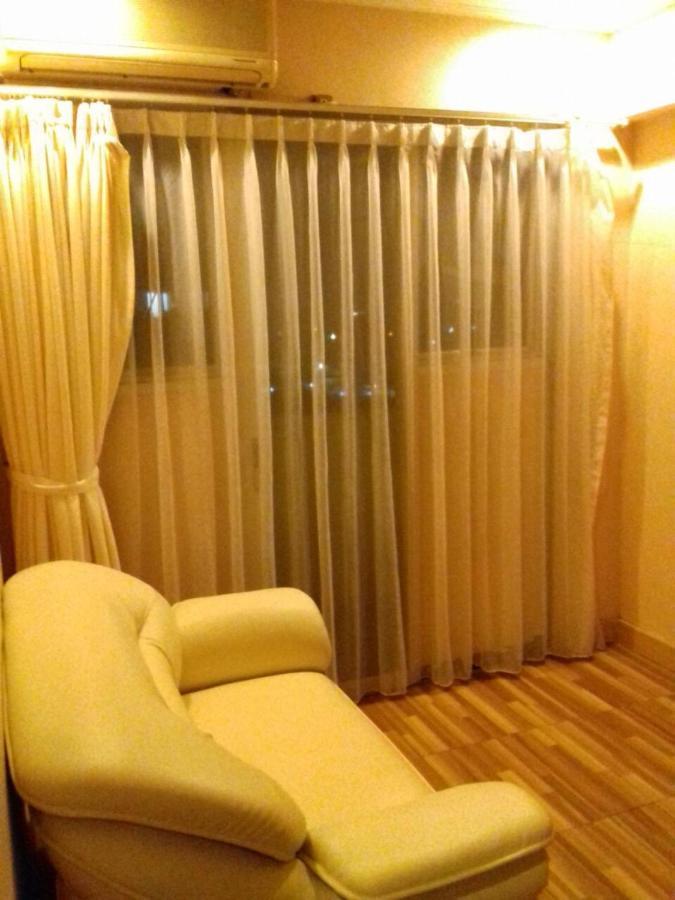 Tulus Rent Apartment Yakarta Exterior foto